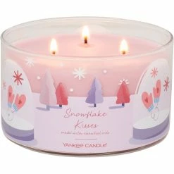 Alternative view of Budget ???? Yankee Candle Snowflake Kisses 3 Wick Candle ????